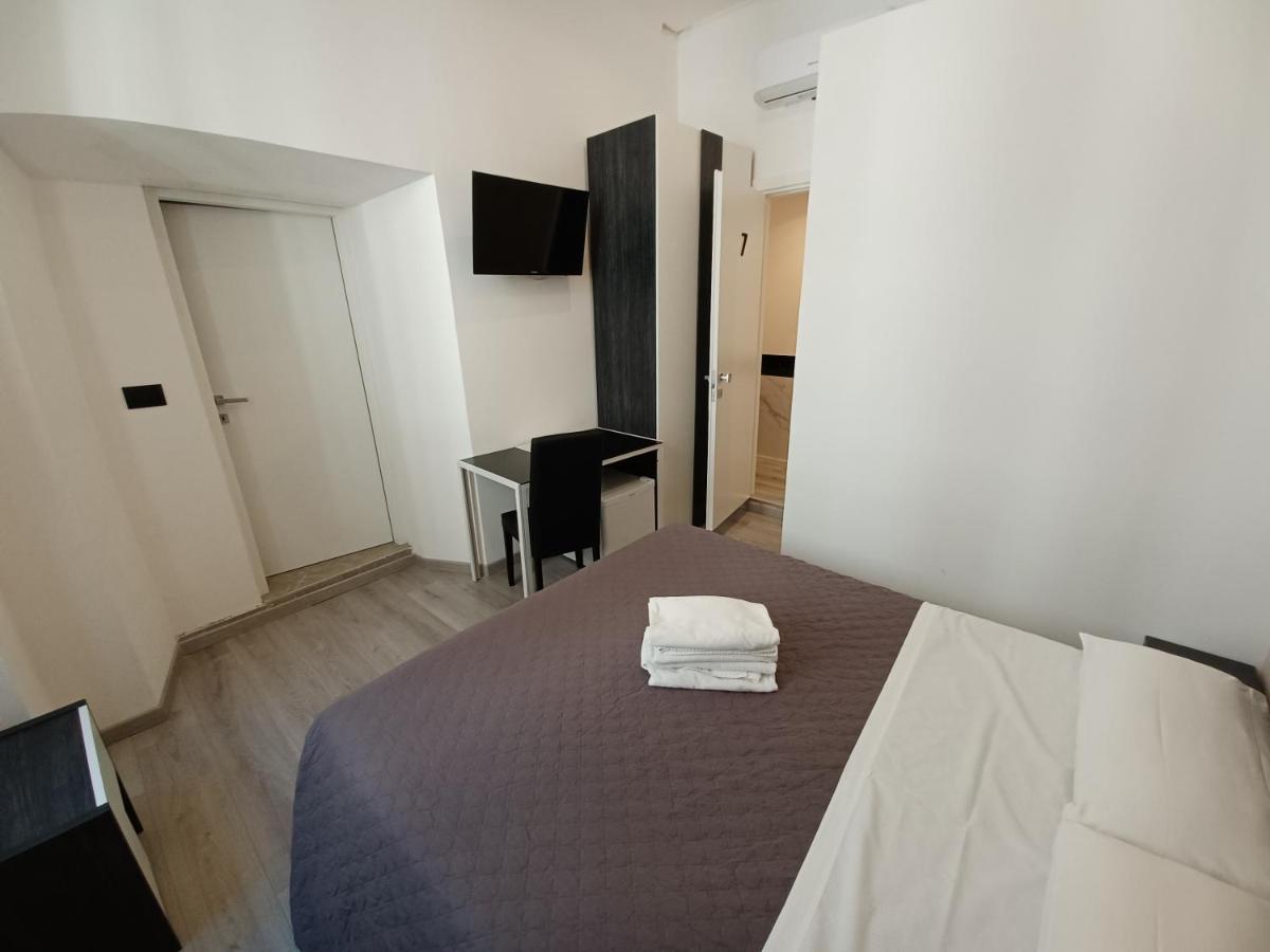 Hotel Mimosa Pantheon Rome Bagian luar foto