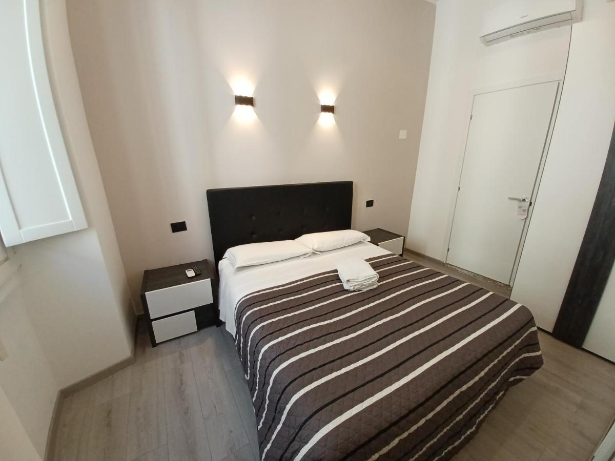 Hotel Mimosa Pantheon Rome Bagian luar foto
