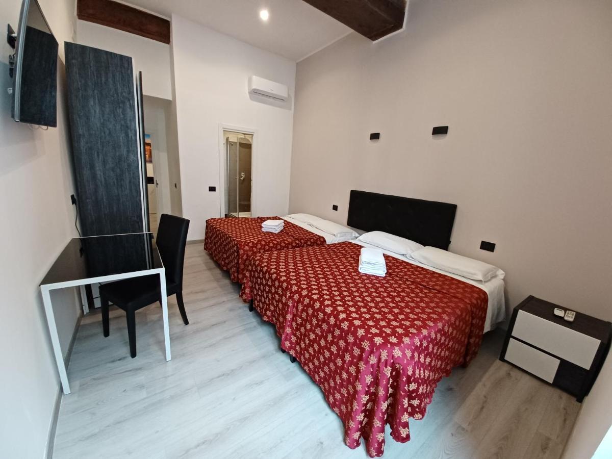 Hotel Mimosa Pantheon Rome Bagian luar foto