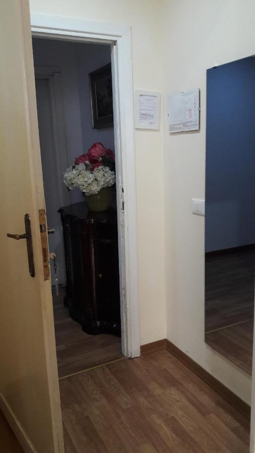 Hotel Mimosa Pantheon Rome Ruang foto